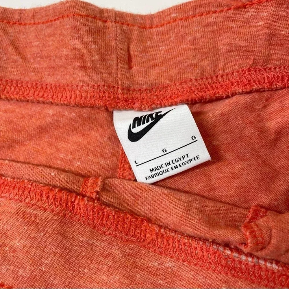 Nike sportswear gym